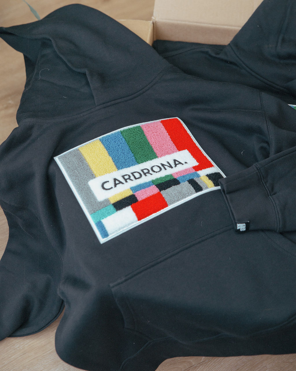 Custom hoodies nz, embroidery, supacolour, screen printing nz